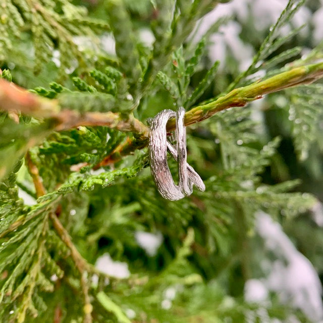 Twisted Branches Ring